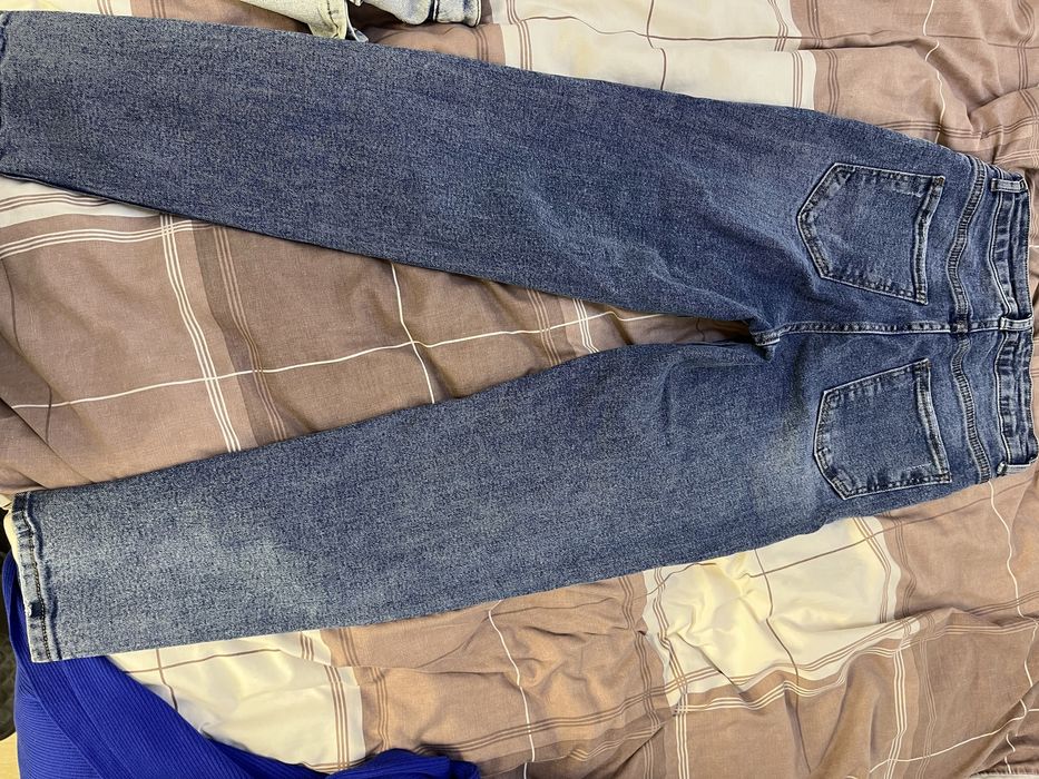 Джинси та лосини