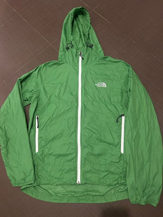 Чоловіча куртка вітровка The north face.