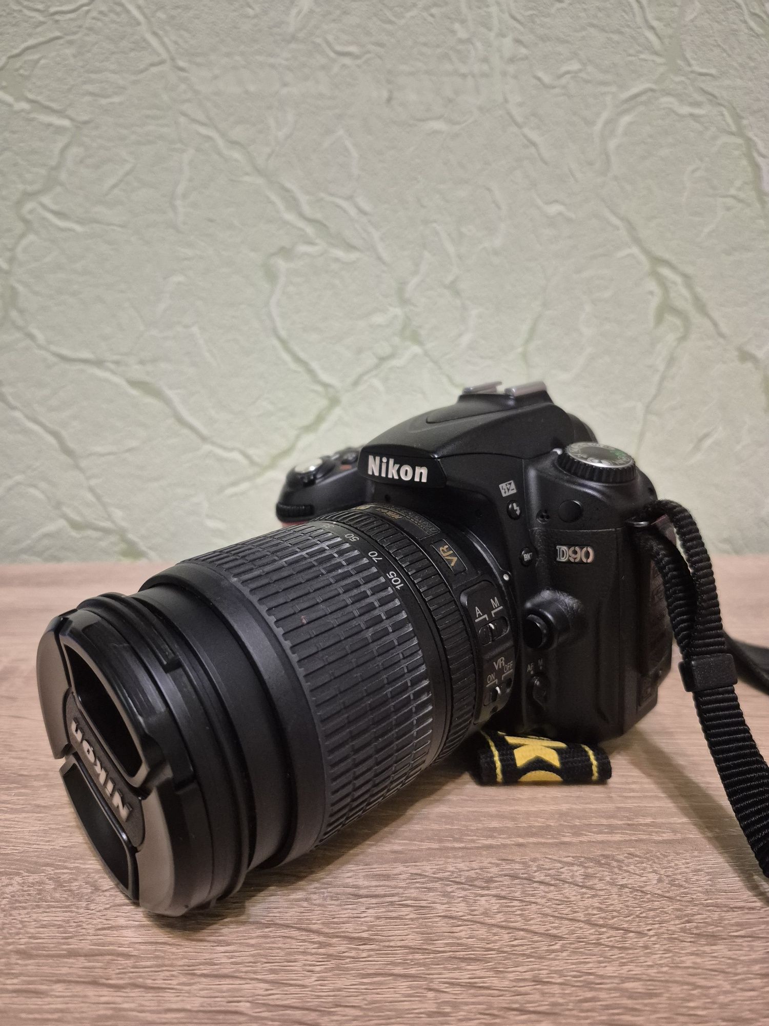 Фотоаппарат Nikon D90 и дополнительное оборудование