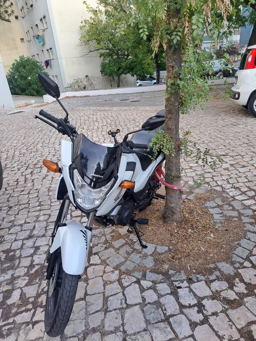 Moto honda cb 125 f