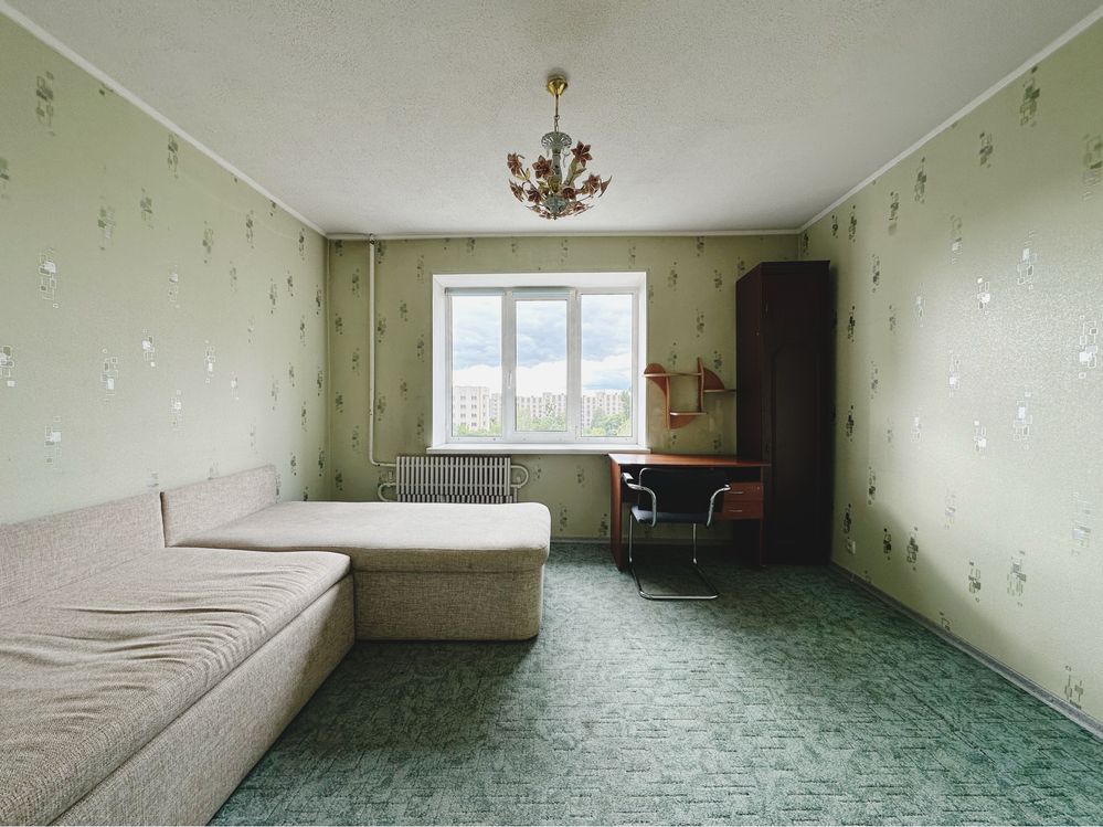 Продам 3 комн. квартиру , пр. Победы
