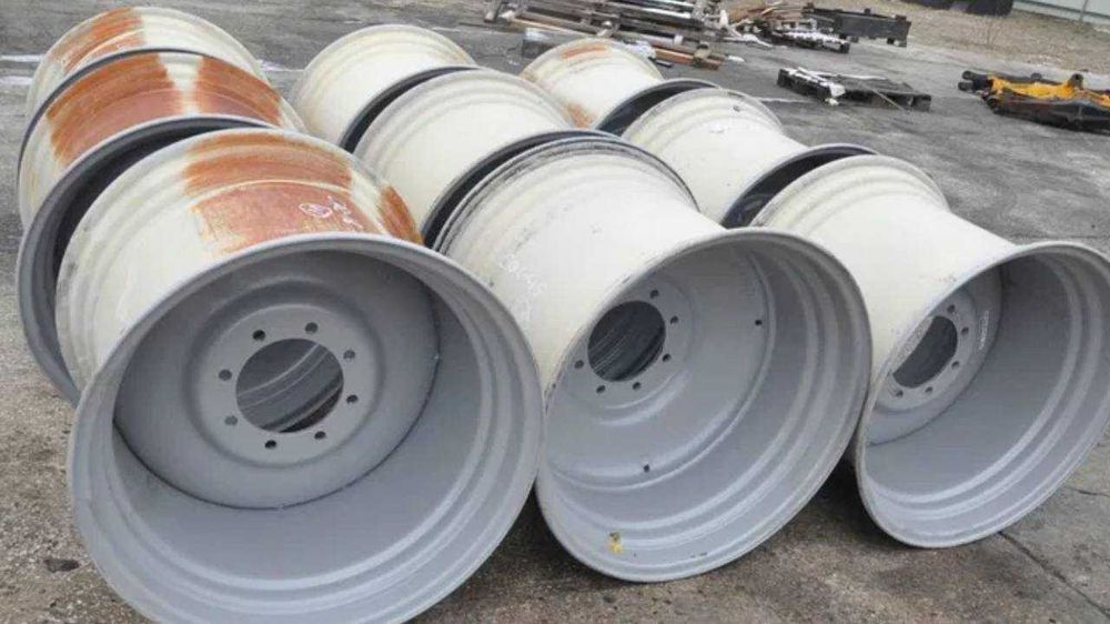 Диски нові LAVERDA DW27*32 під шини 800/65/r32