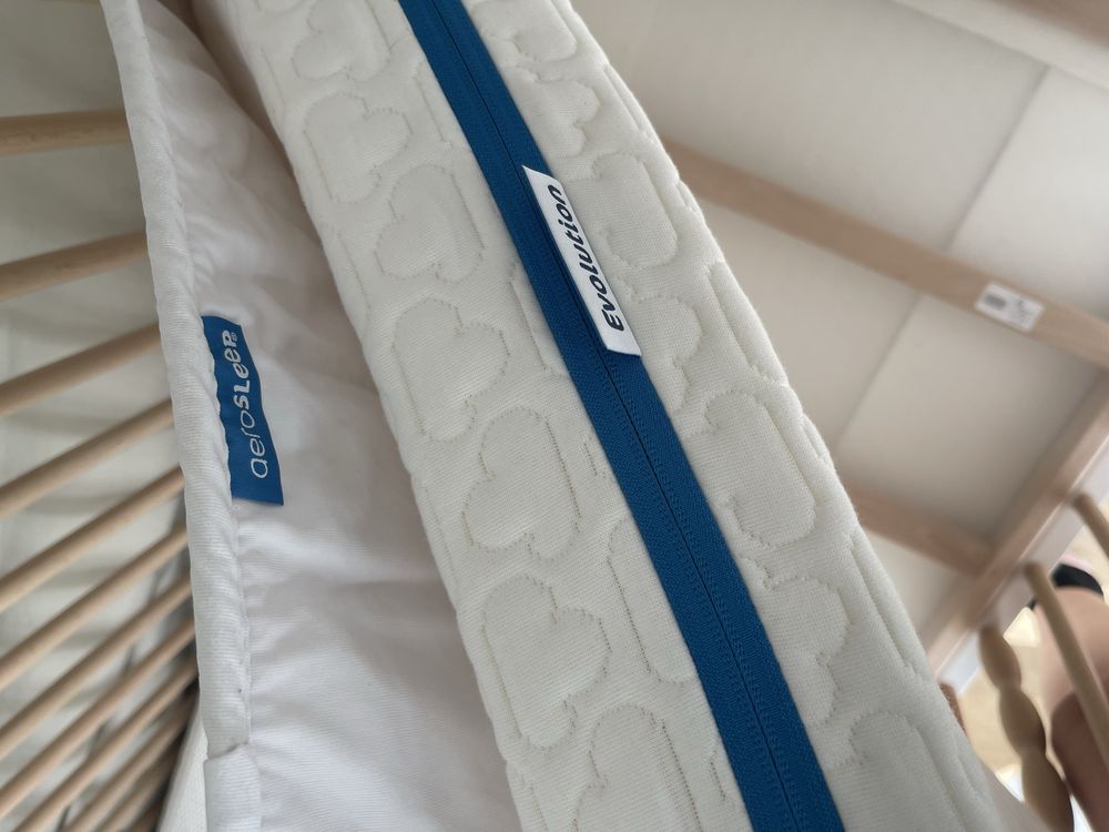 Berço Myllra + colchão aerosleep evolution