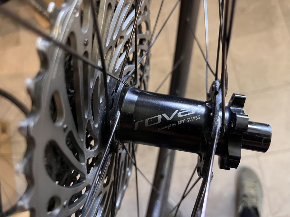 Kola Specialized Carbon rovale traverse 29  dt swiss 622x 30 mtb koła