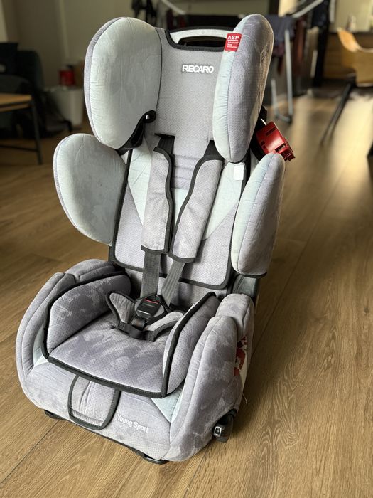 Fotelik Recaro young sport 9-36 kg