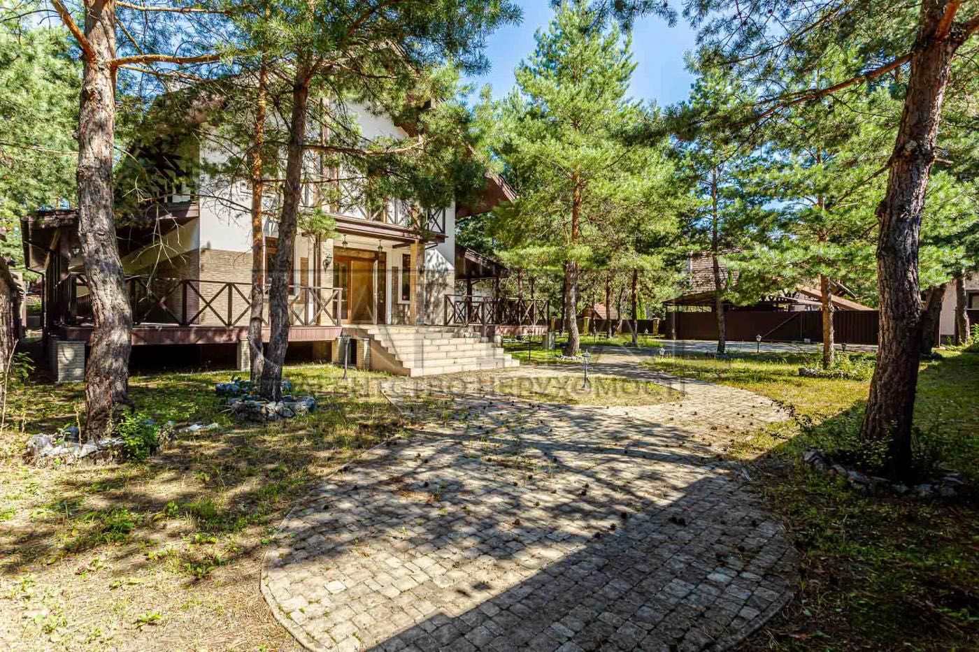 Пропонується у продаж будинок 314 м2 з власним ліфтом) 25 соток