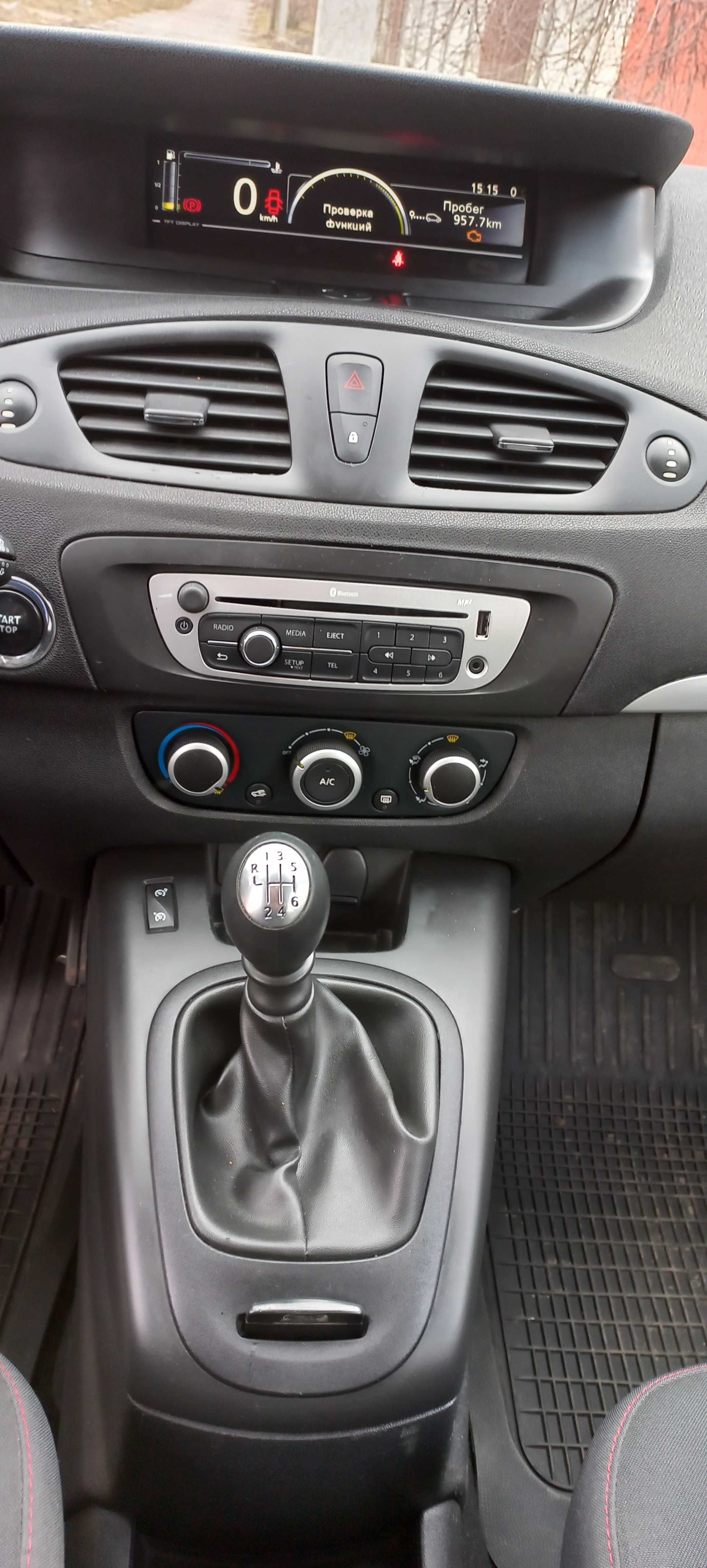 Renault Scenic 3 2015p