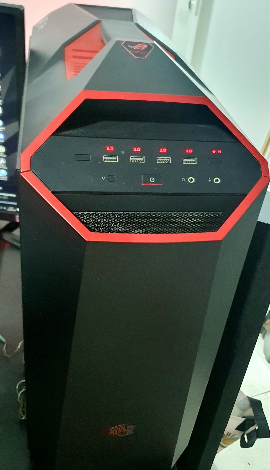Computador full tower