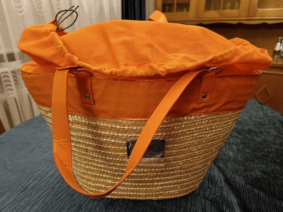 Nowa ciekawa duża torba plażowa z możliwością zamknięcia zawartości