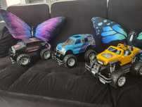 Duże auta monster truck