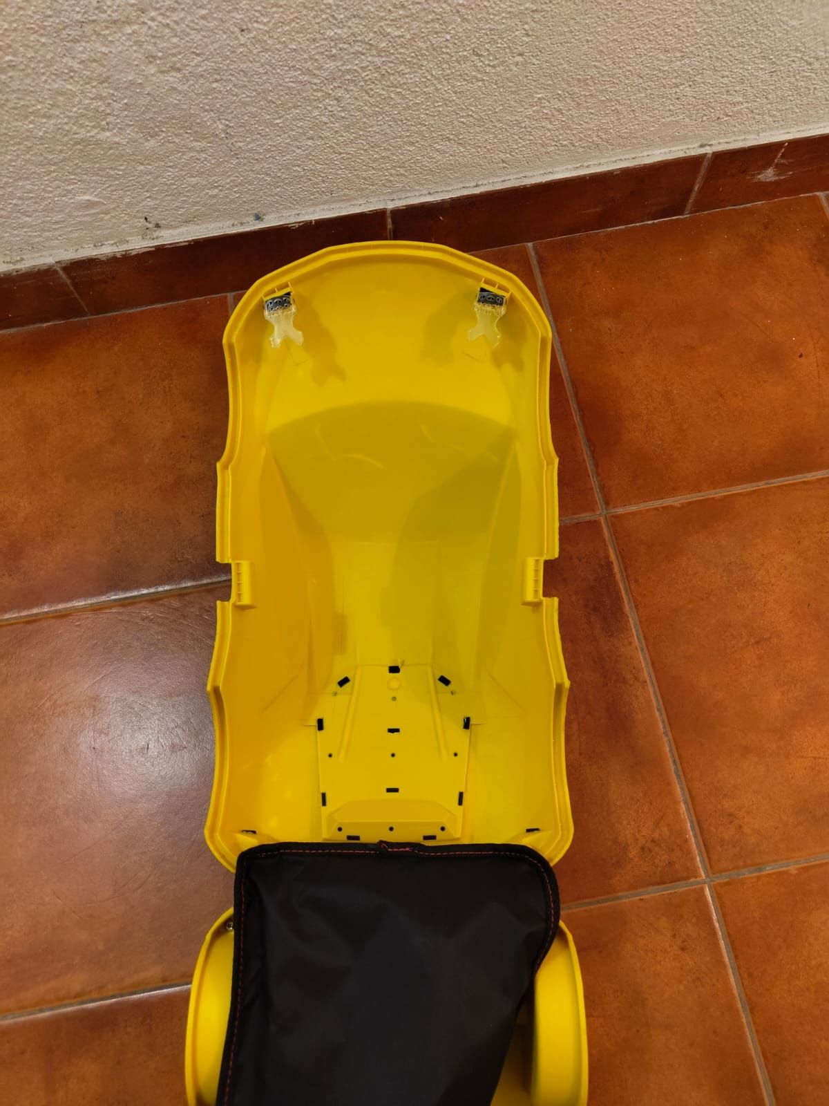 Mala criança lamborghini
