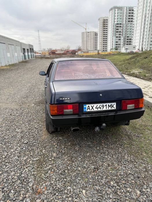 Продам ваз 21099