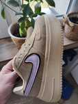 Buty Nike beżowe