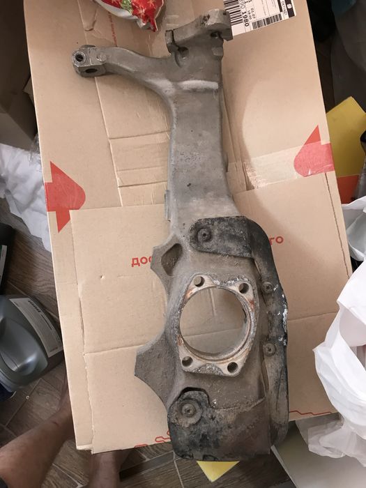 Audi a8d2 4.2 цапфа