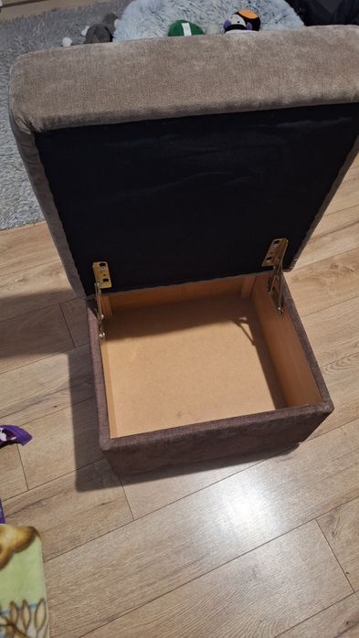 Okazja!! Dwie pufy z pojemnikiem w odcieniach brązu