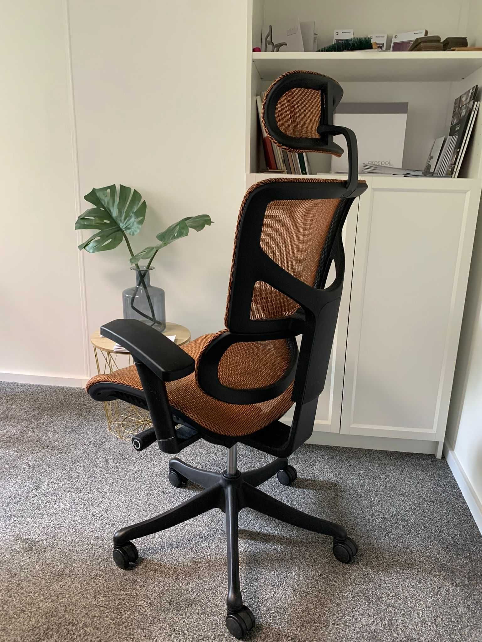Foetel ergonomiczny - wyprzedaż modeli z ekspozycji!