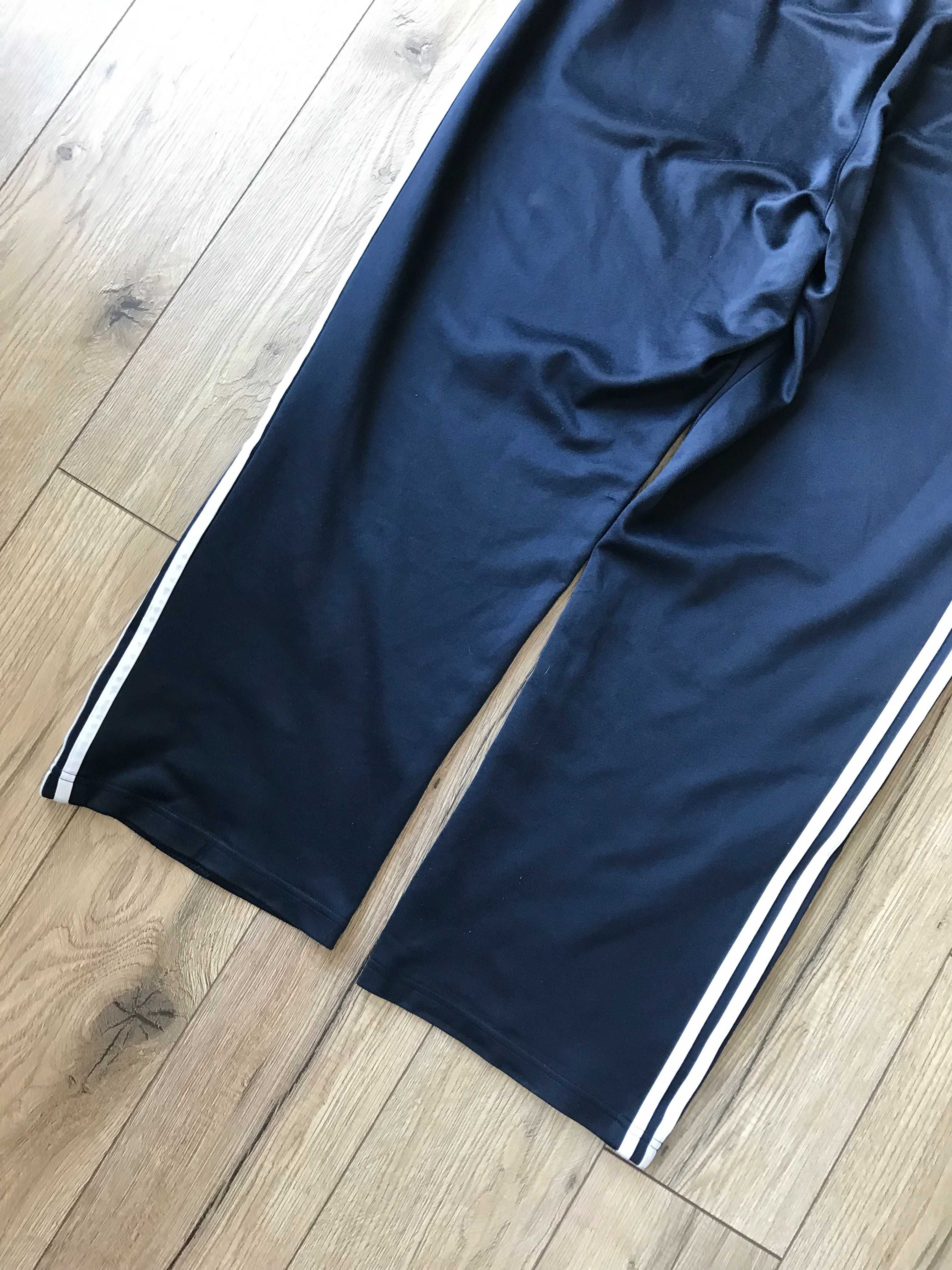 Spodnie dresowe Adidas z szerokimi nogawkami rozm. XXL