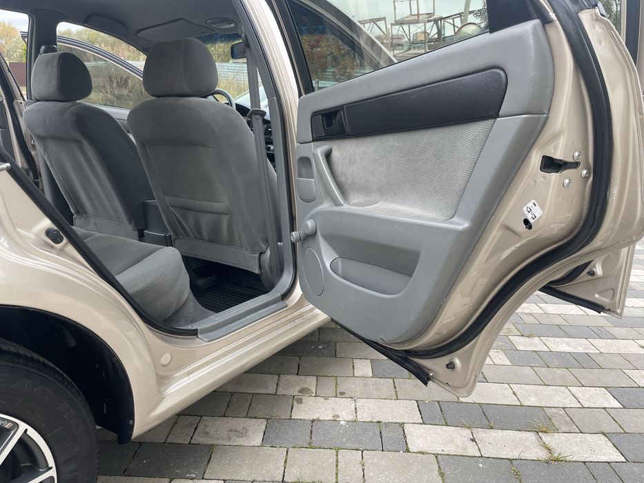 Chevrolet lacetti 1.6 газ4 2010