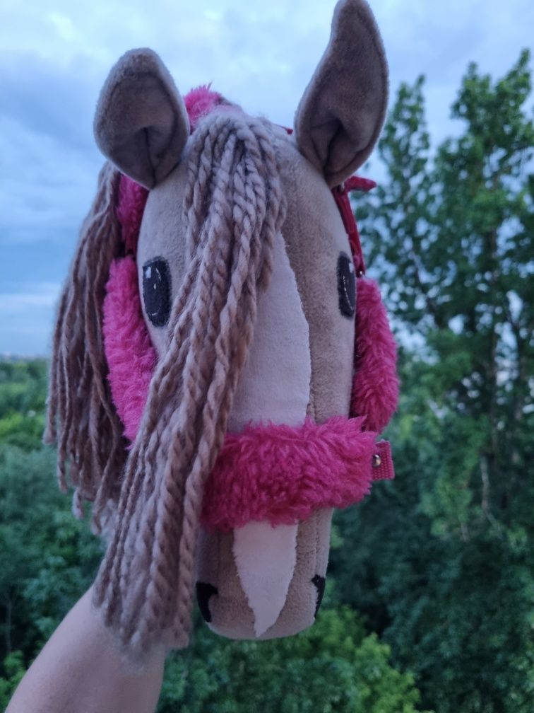 Hobby horse rozm A3 z kijem, idealny konik