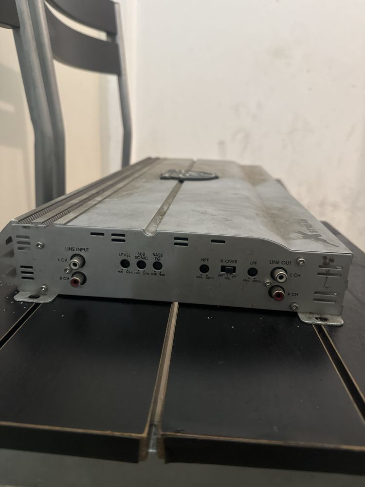 Amplificador soundstream xstream xta880.2
