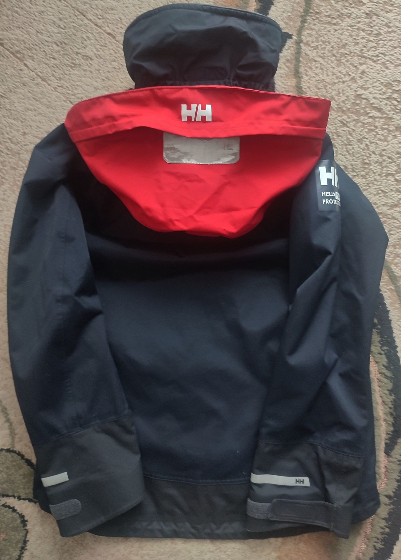 Kurtka żeglarska helly hansen. Helly Hansen