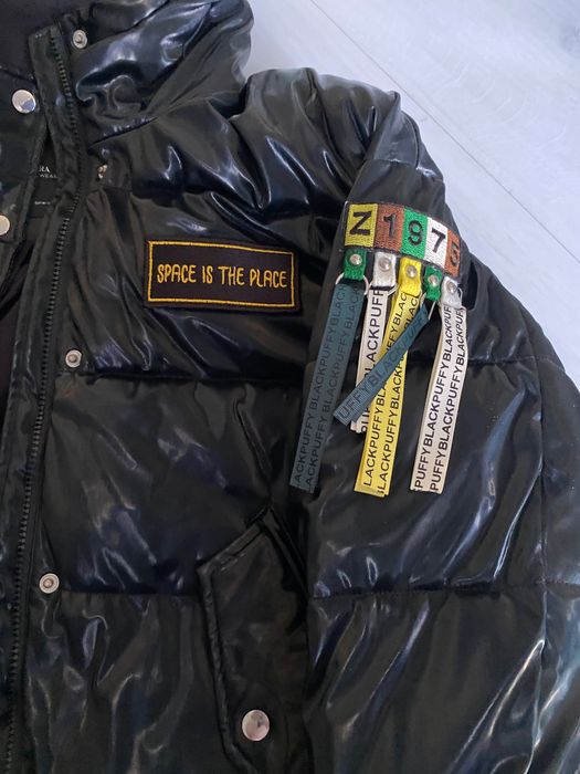 тепла жіноча куртка Zara