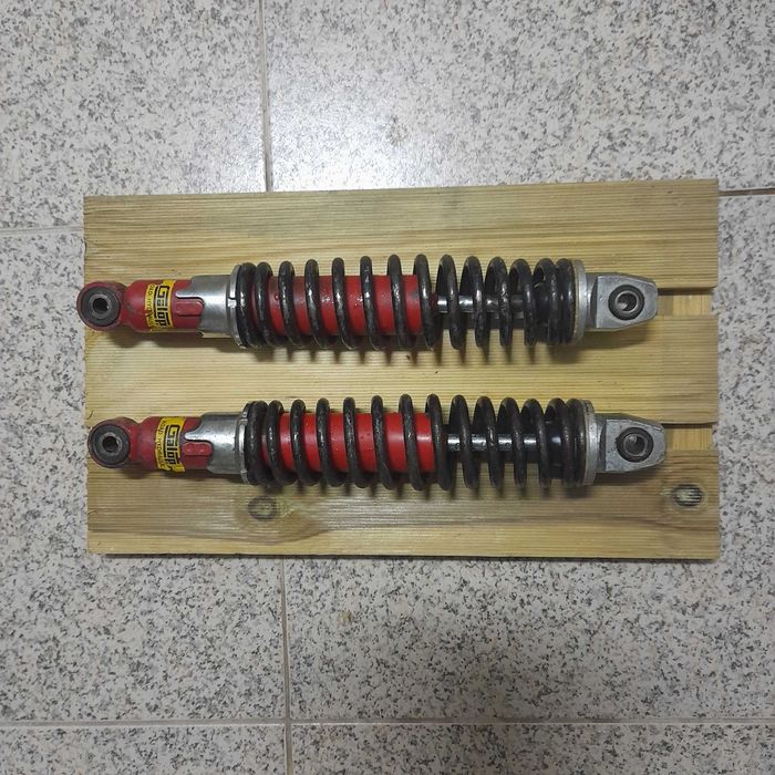 Amortecedores para moto