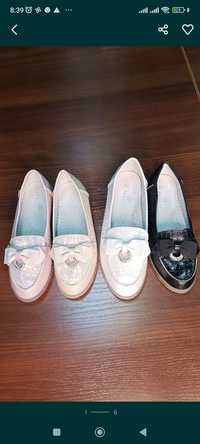 Туфлі для дівчинки чорні, рожеві, білі, бежеві р. 30-37