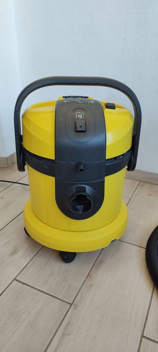 Миючий Пилесос Karcher SE 4001  для хімчистки авто