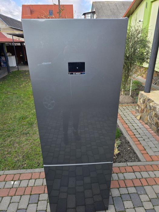 Холодильник Bosch KGN497ICT  новий випуск 2024 року з мікро дефектами