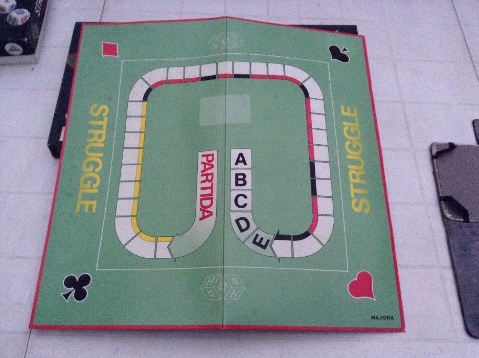 STRUGGLE - Jogo de tabuleiro da Majora - anos 80 - COMPLETO