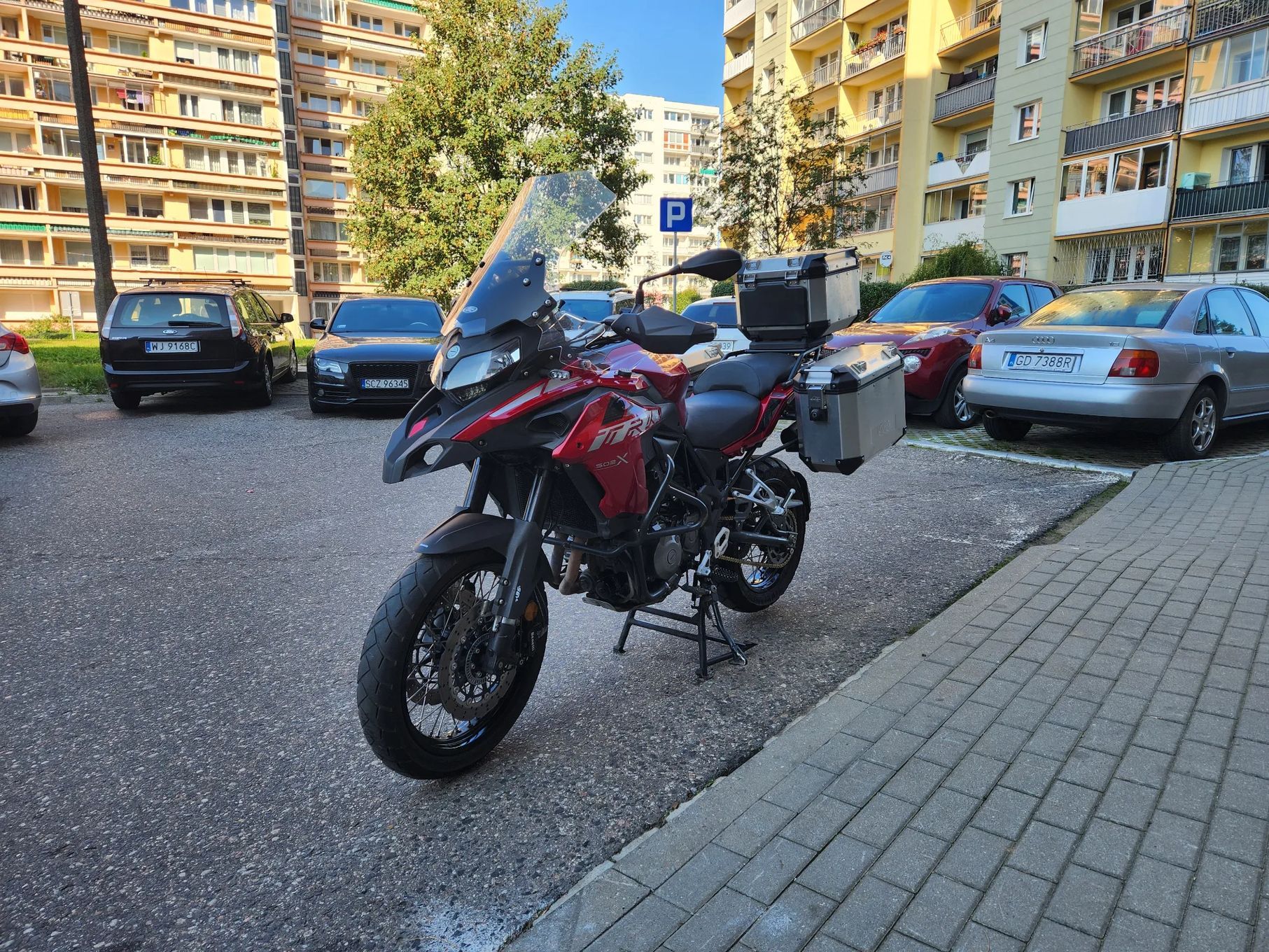 Benelli TRK 502X Benelli TRK 502X - A2 - Z dodatkami