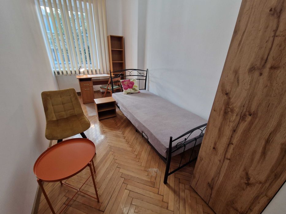 Nowy pokój dla 1 studentki/pracująca/student girl - 5 min PKP Katowice