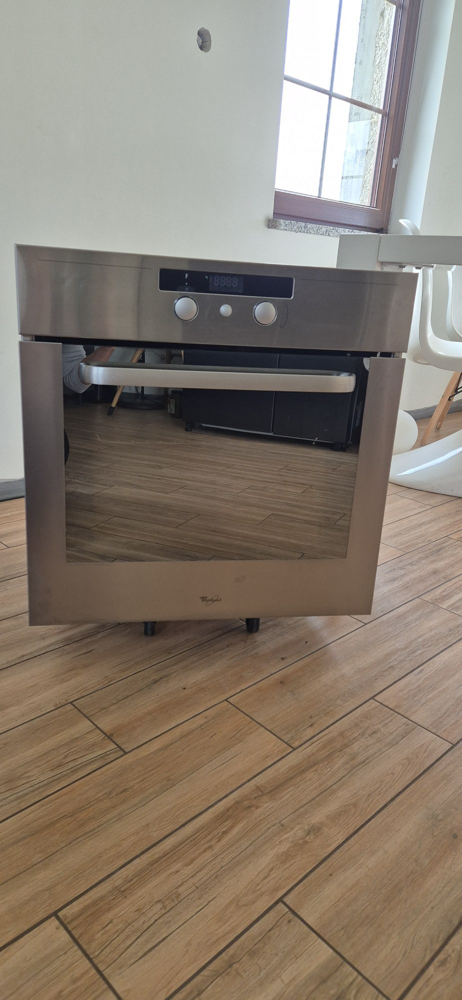 Piekarnik elektryczny do zabudowy Whirlpool AKZ 136/IX