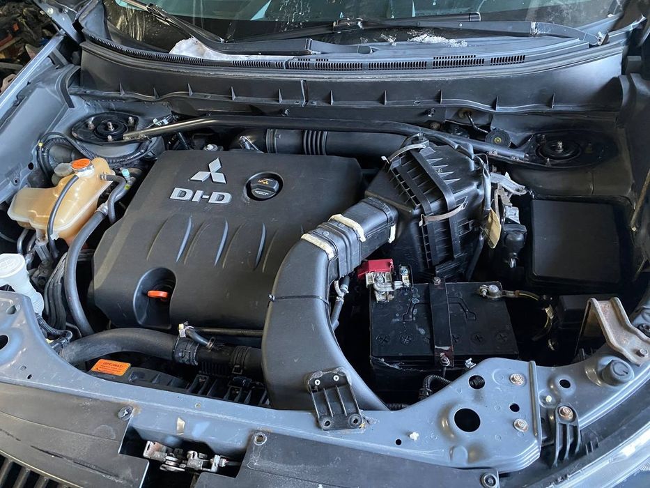 Mitsubishi outlander xl 2.0дизель 2007