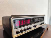 Radio z zegarem vintage retro prl telefunken