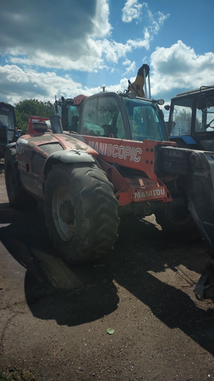 Навантажувач телескопічний MANITOU