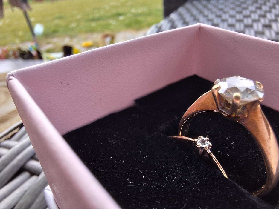 Pierścionek złoty z Diamentem 1,05ct barwa E - bezbarwny unikat