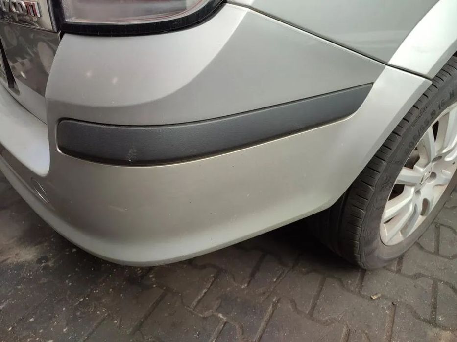 zderzak tylny tył opel astra h iii kombi z157