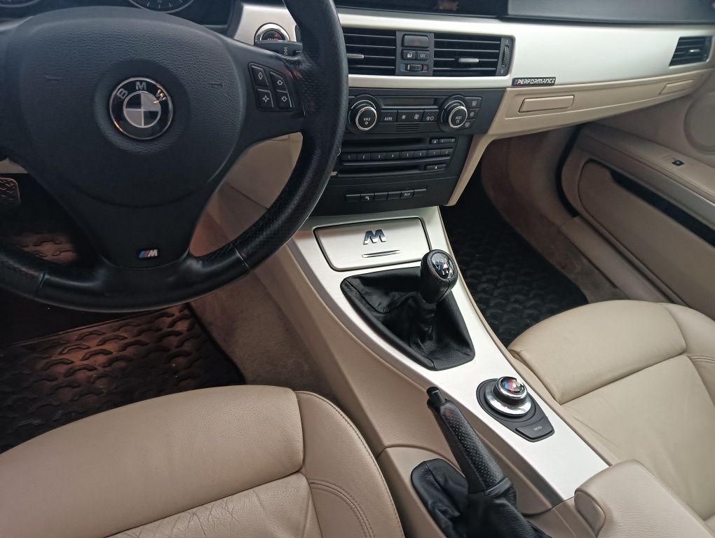 BMW 320 coupé full full extras