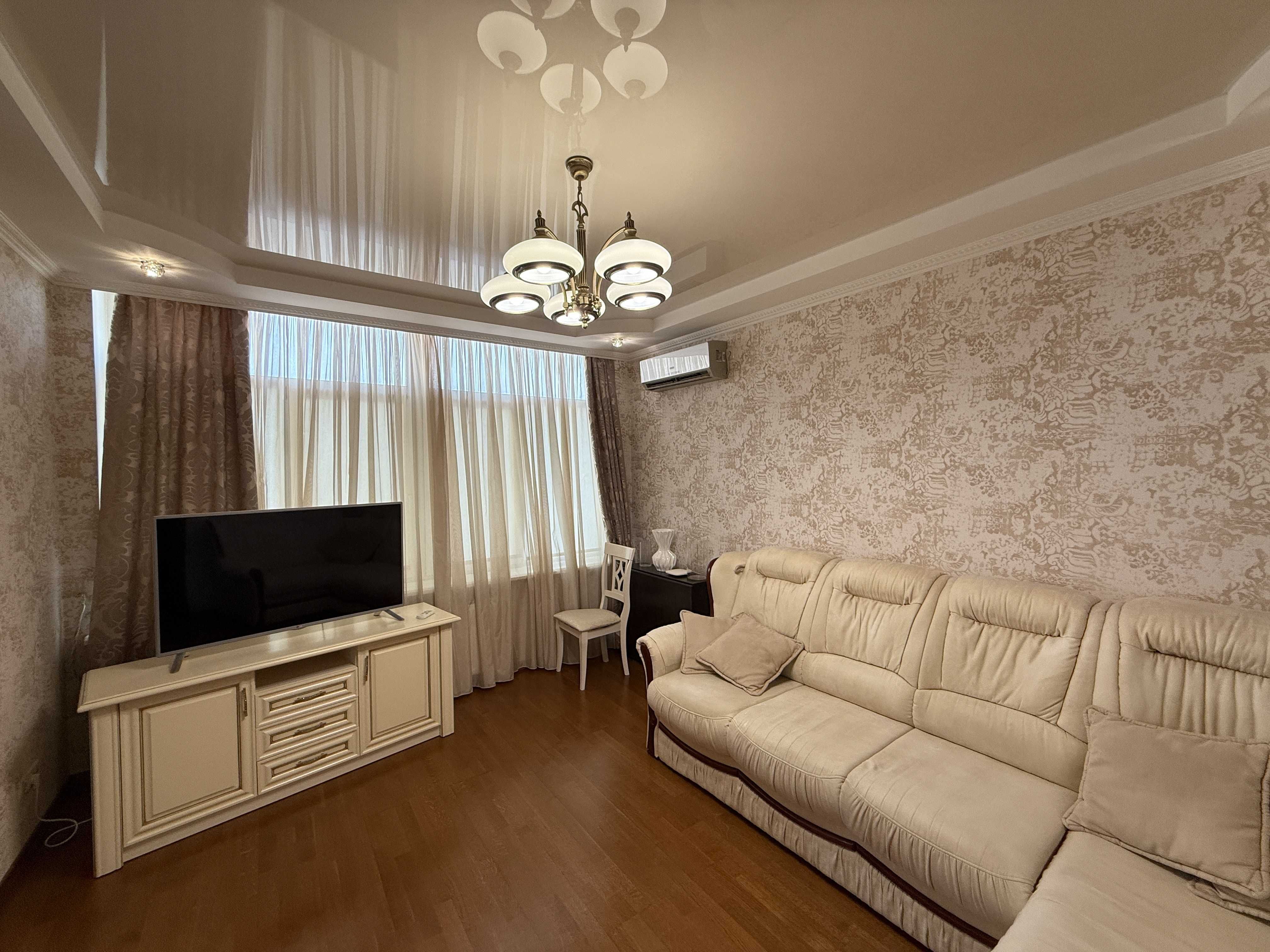 2-кімнатна в ЖК Люксембург, СК Стікон. Без комісії.