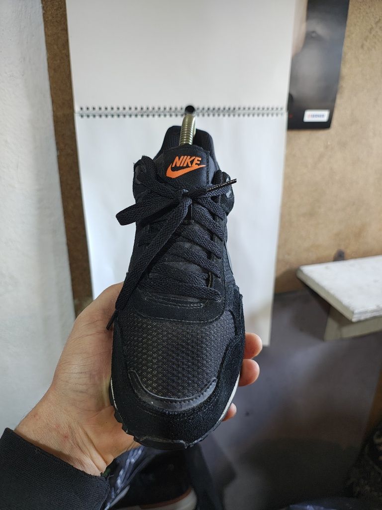 Buty sportowe Nike. Rozmiar 41 wkładka 26cm.