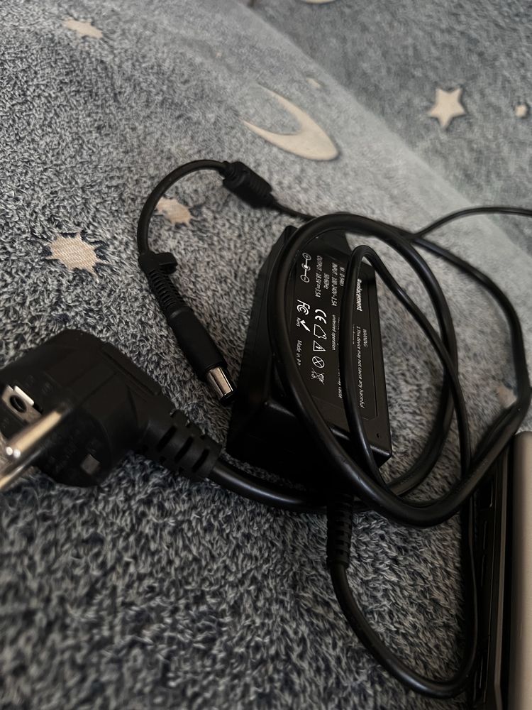 Продам нетбук HP 2140