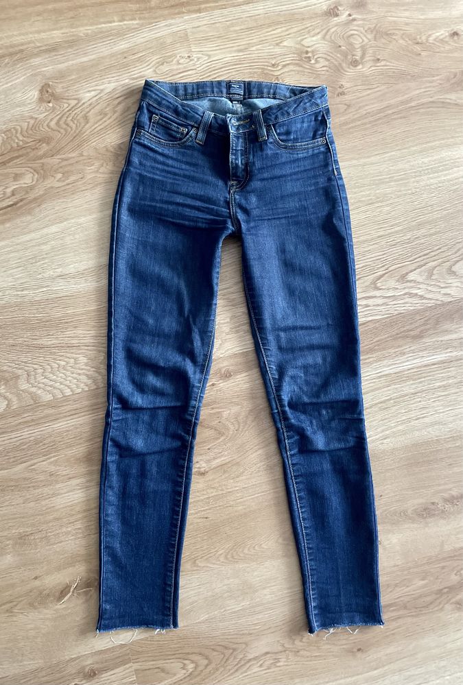 Granatowe spodnie jeansowe skinny, GAP kids, xxs