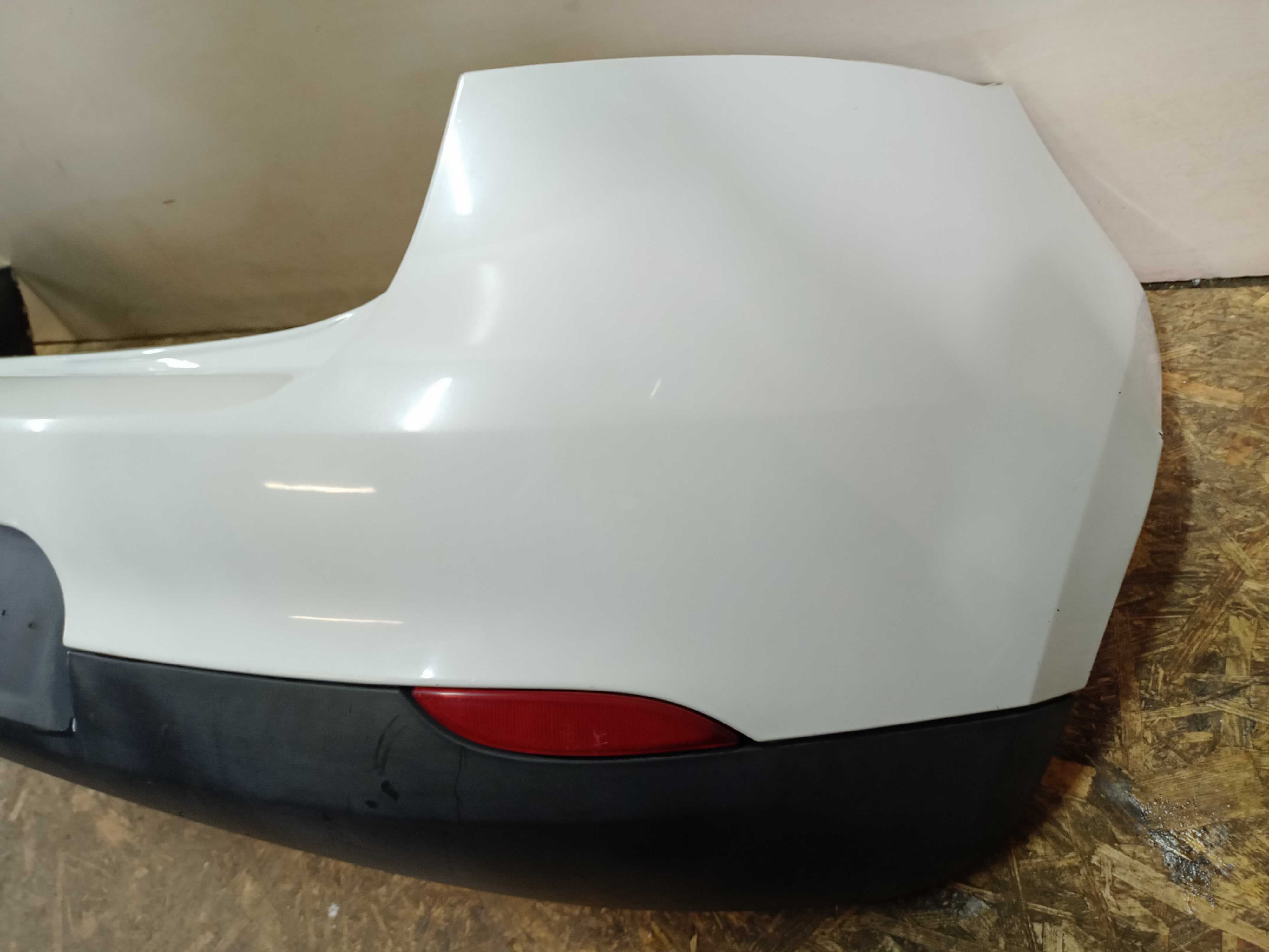 Renault Megane 3 III HB hatchback zderzak tył tylny kolor TEQNC