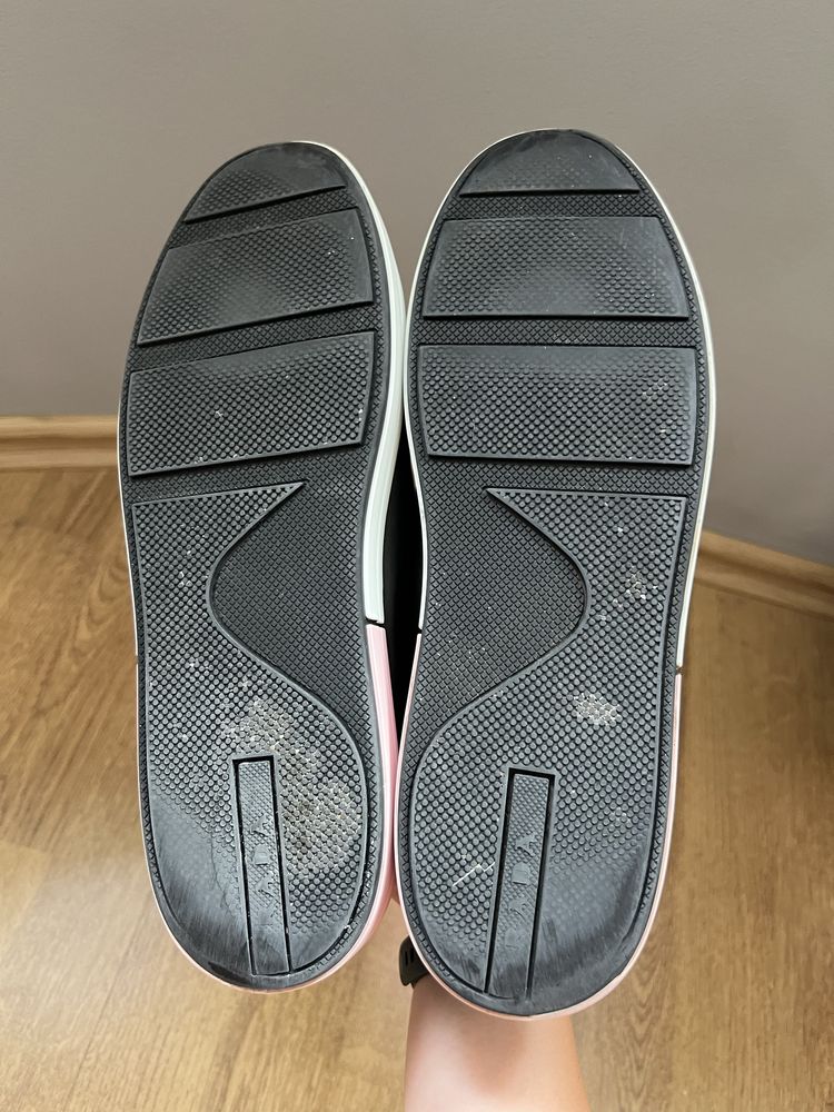 Buty niskie trampki sneakersy prada skórzane