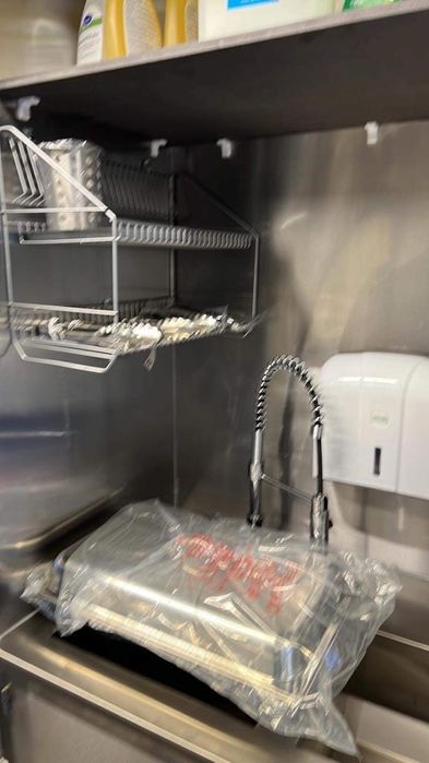 Przyczepa gastronomiczna z wyposażeniem pod Kebab CESJA Super Leasing