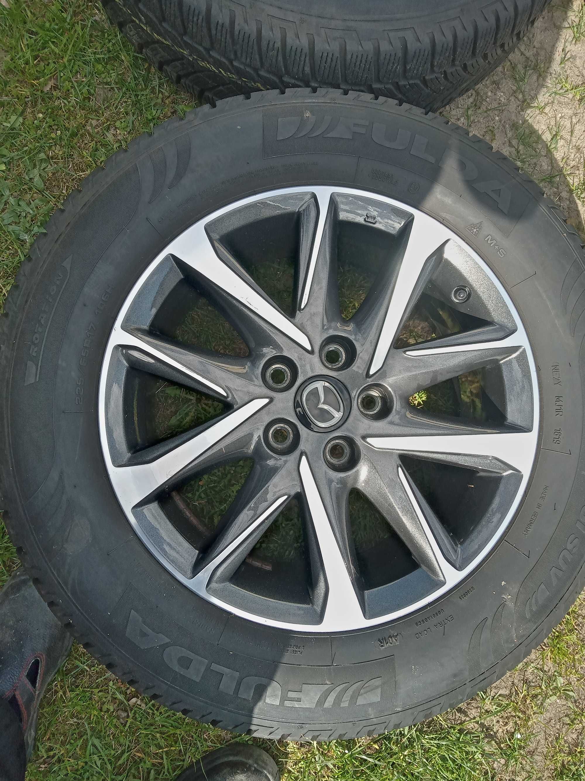 Koła Mazda orginał 17 cali z oponami 225/65R17 Fulda krisalp control