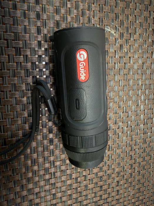 Тепловізор в робочому стані