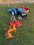 Trator Tractor Mitsubishi e 4 Alfaias